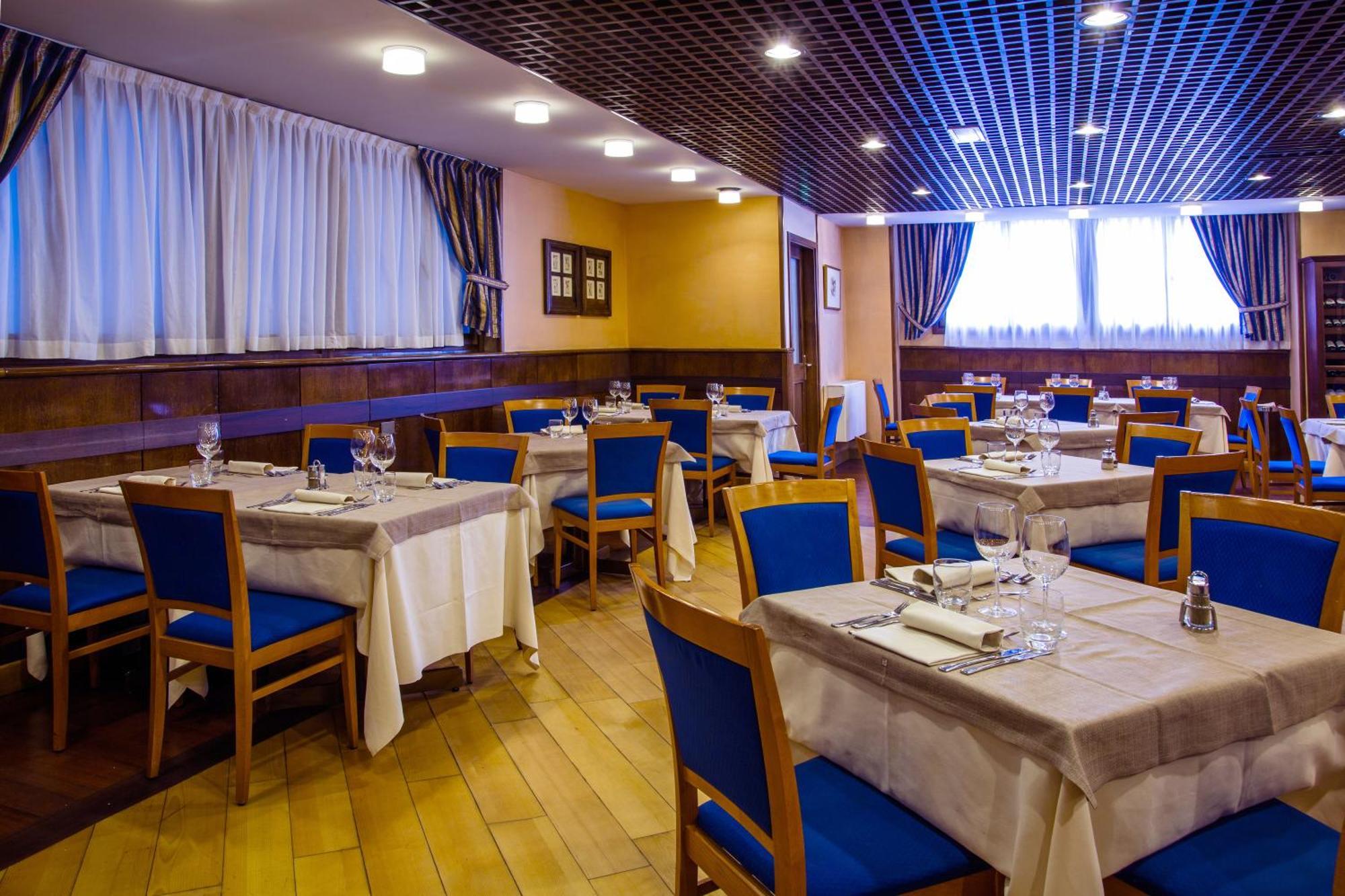 Hotel Les Jumeaux קורמאיור מראה חיצוני תמונה
